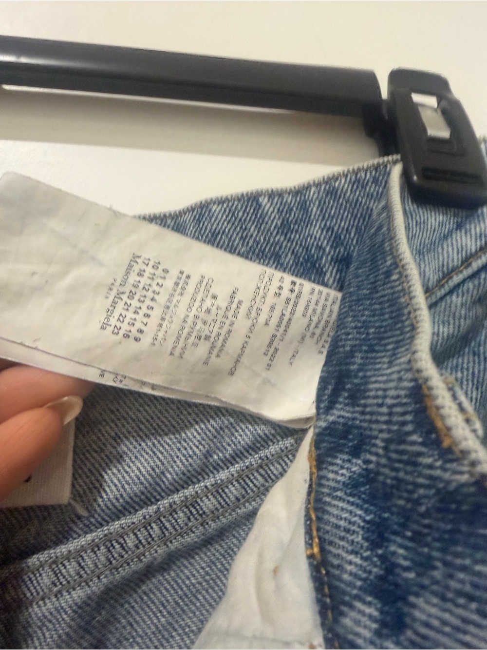 Maison Martin Margiela Distressed Light Blue Straight-Leg Jeans - Picture 4 of 7